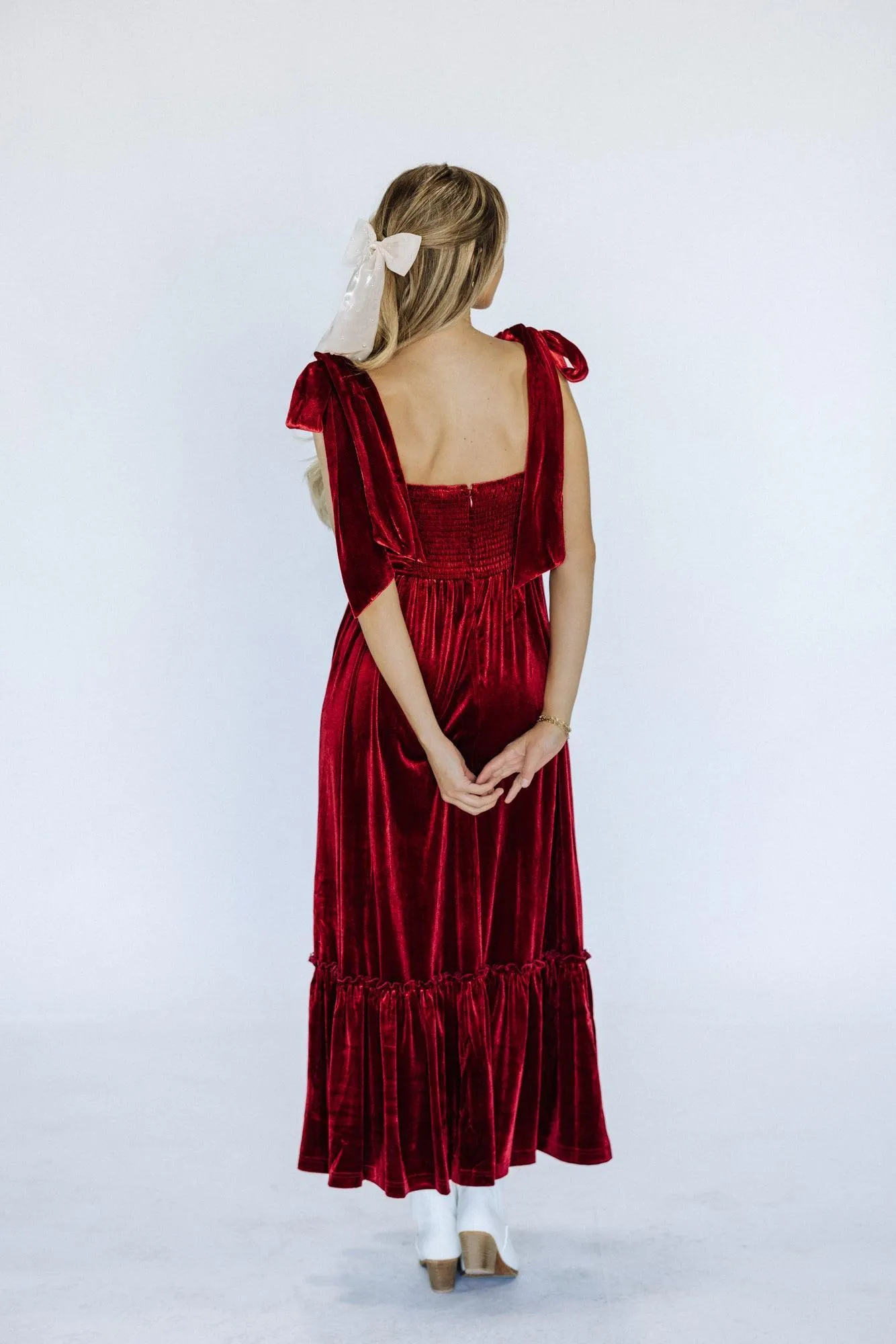 Cindy Velvet Dress In Red