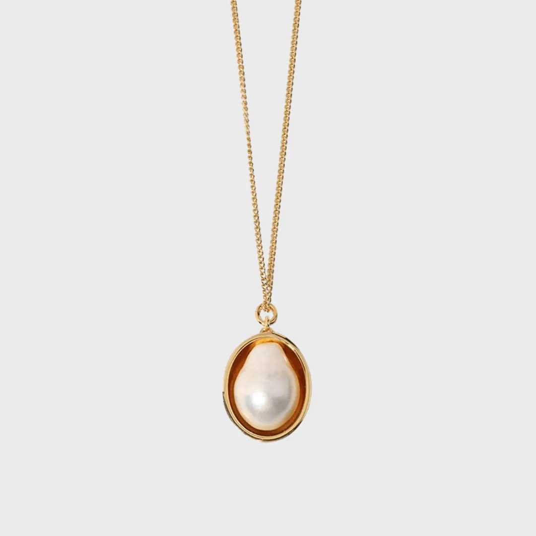 Elegant Baroque Freshwater Pearl Necklace