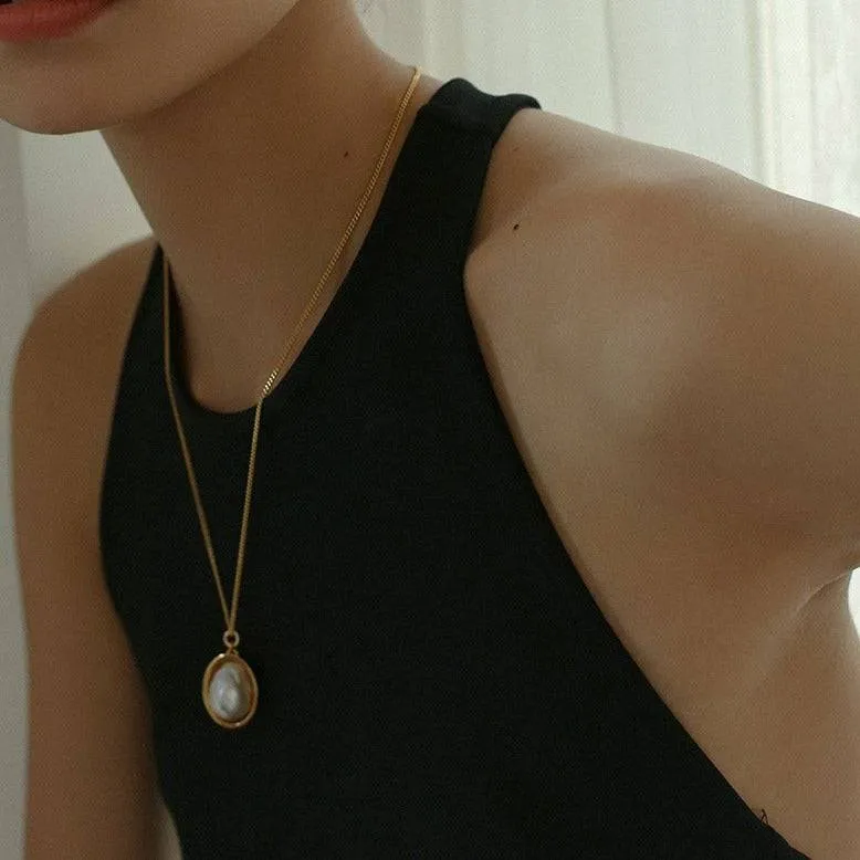 Elegant Baroque Freshwater Pearl Necklace