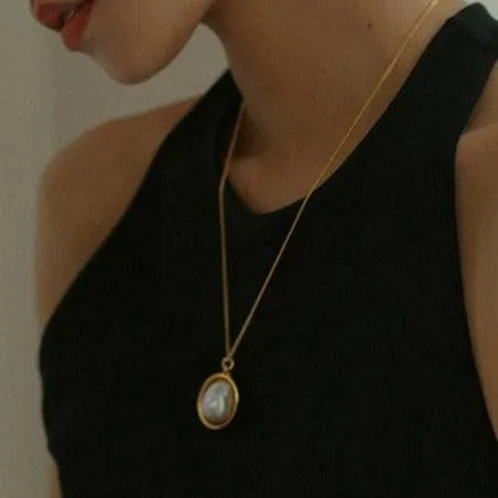 Elegant Baroque Freshwater Pearl Necklace