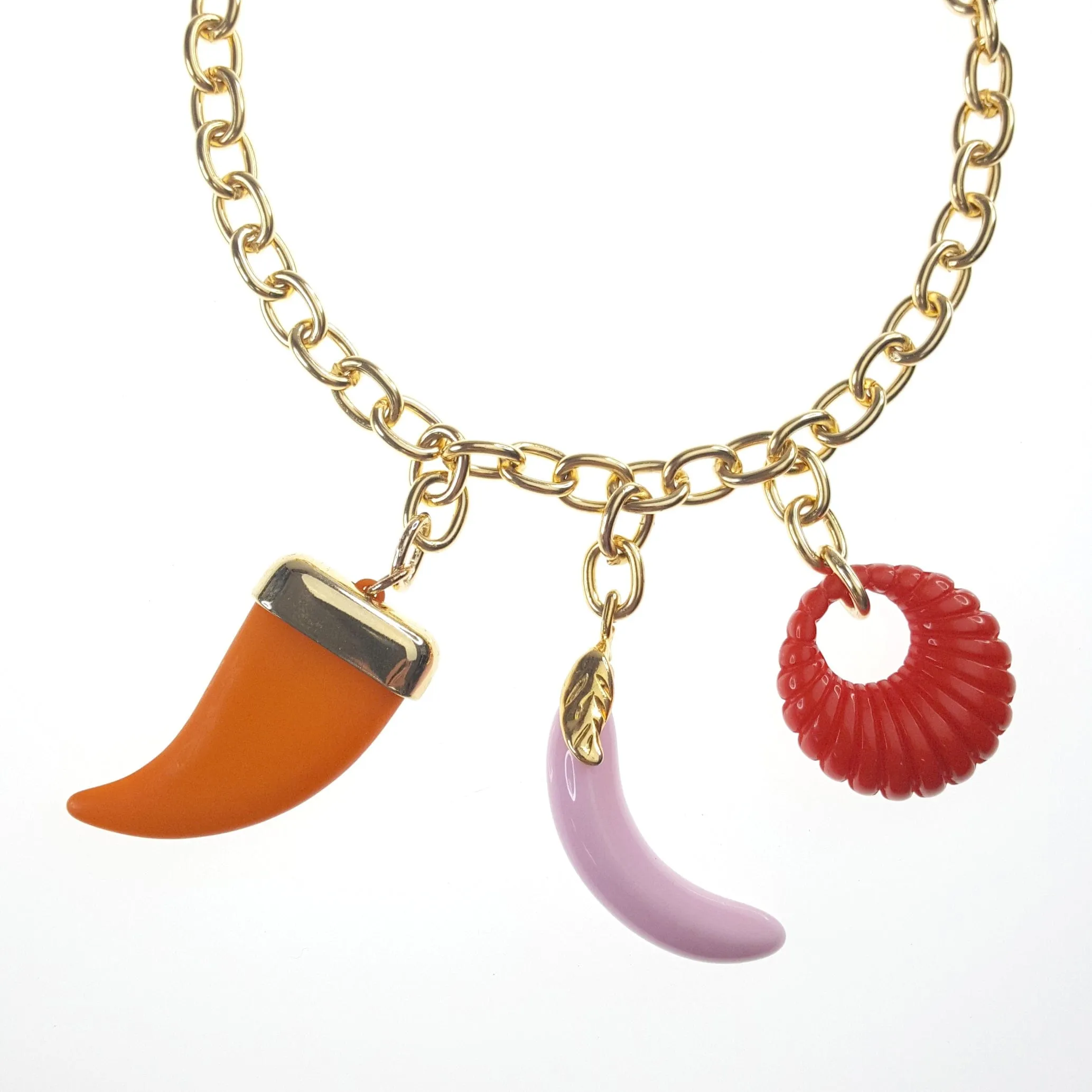 Necklace Bold Vintage Elements