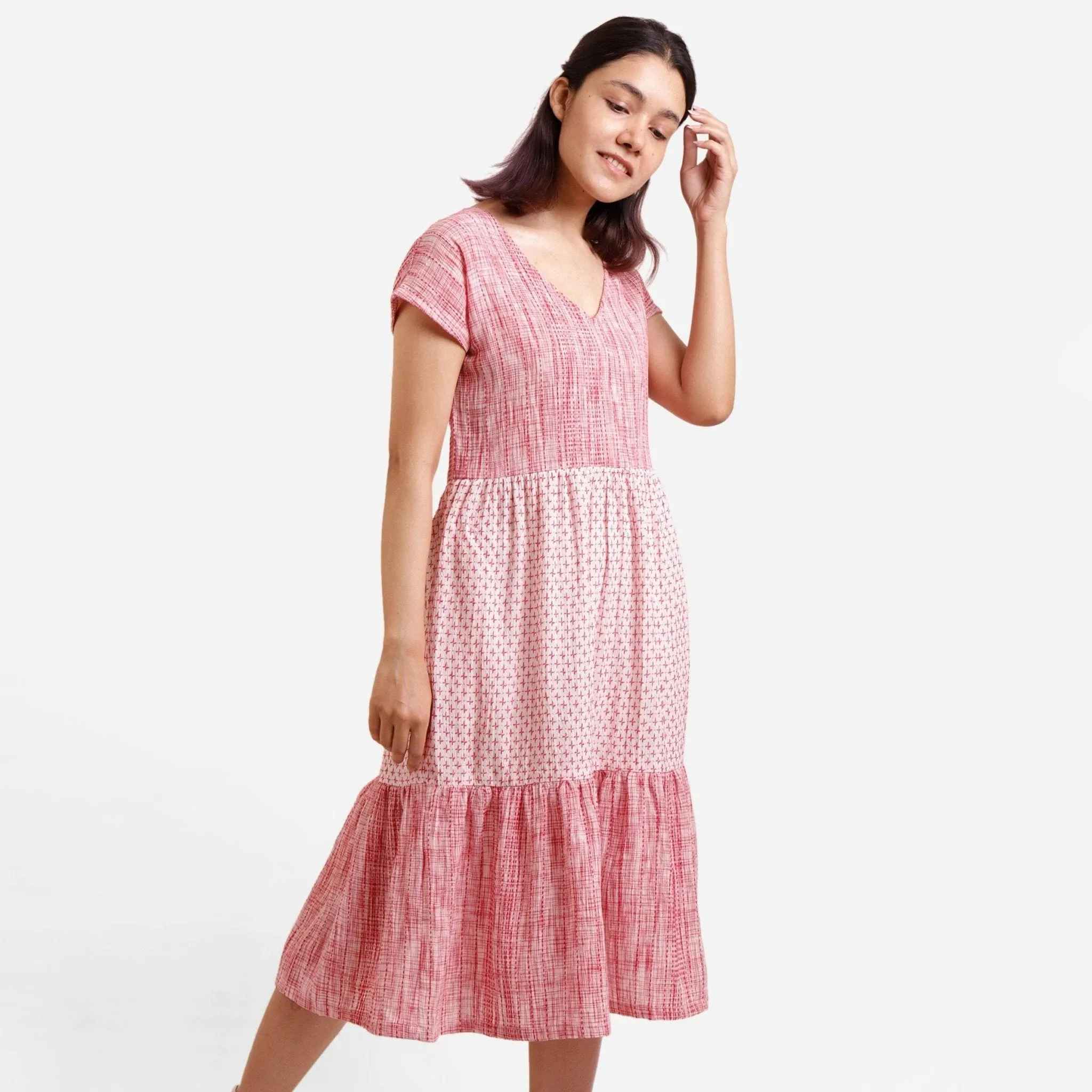 Red Crinkled Cotton Geometric V-Neck Midi Tier Dress