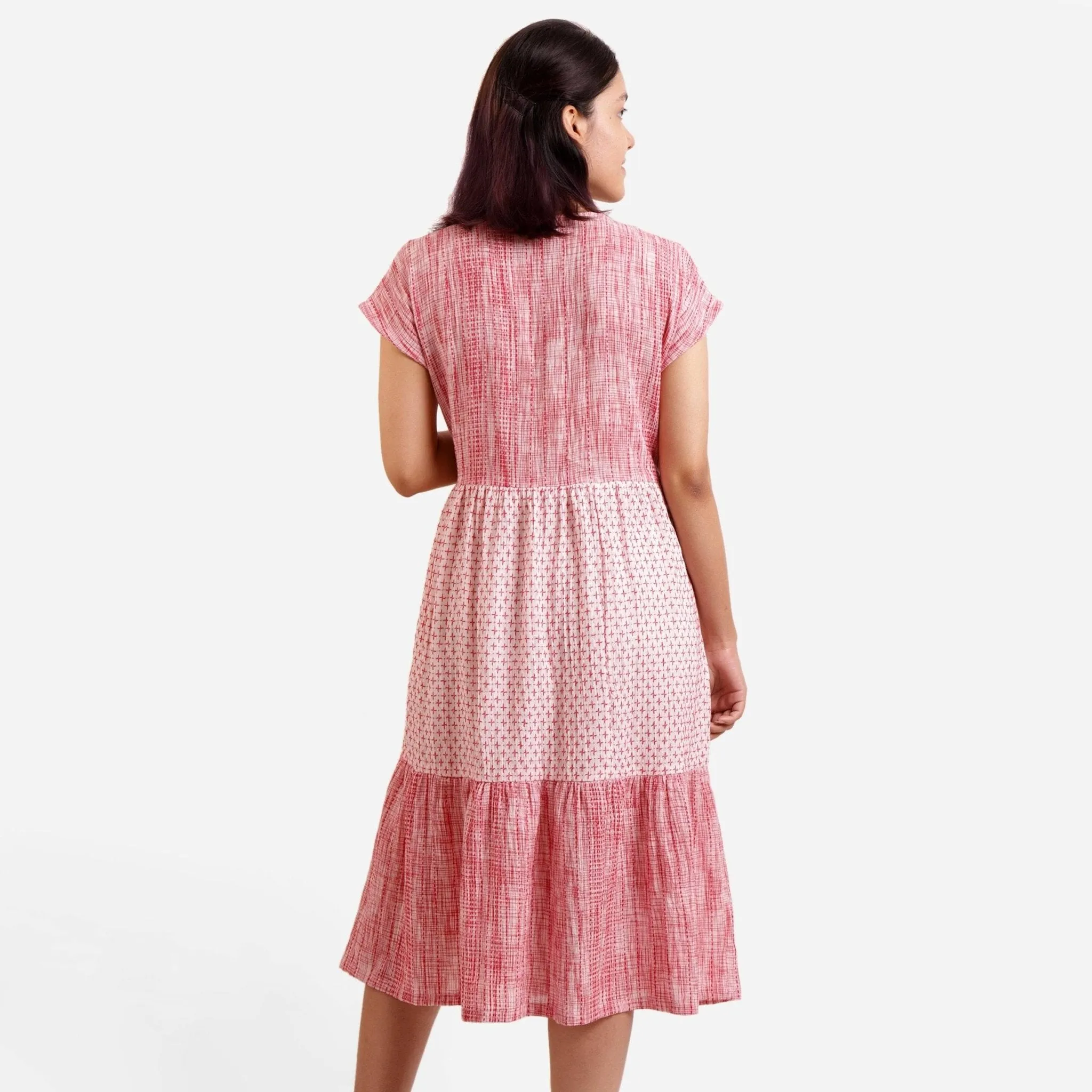 Red Crinkled Cotton Geometric V-Neck Midi Tier Dress