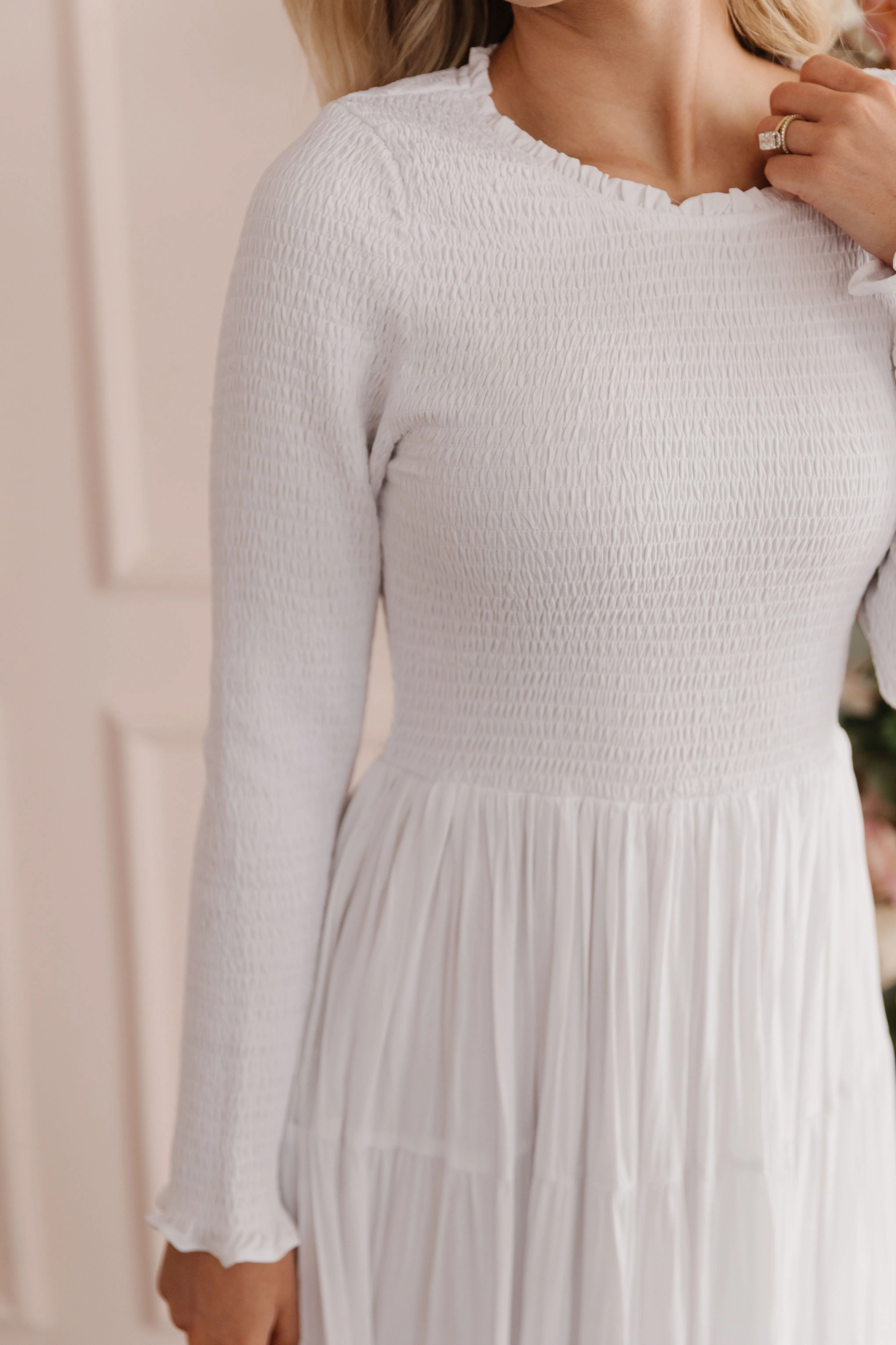 THE ASHTYN MAXI DRESS IN WHITE
