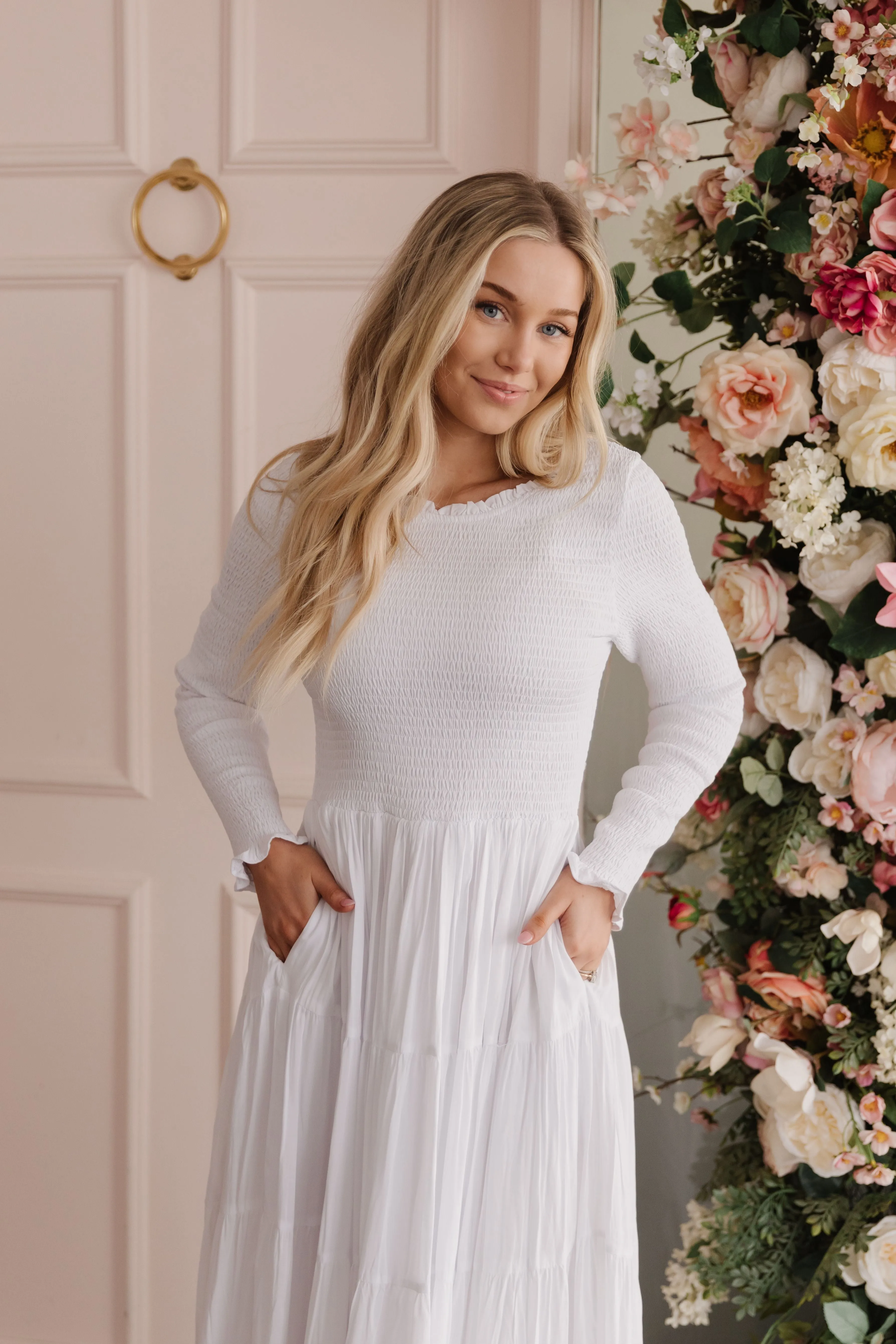 THE ASHTYN MAXI DRESS IN WHITE