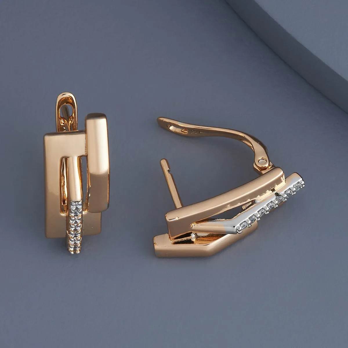 Trendy Earring 179431