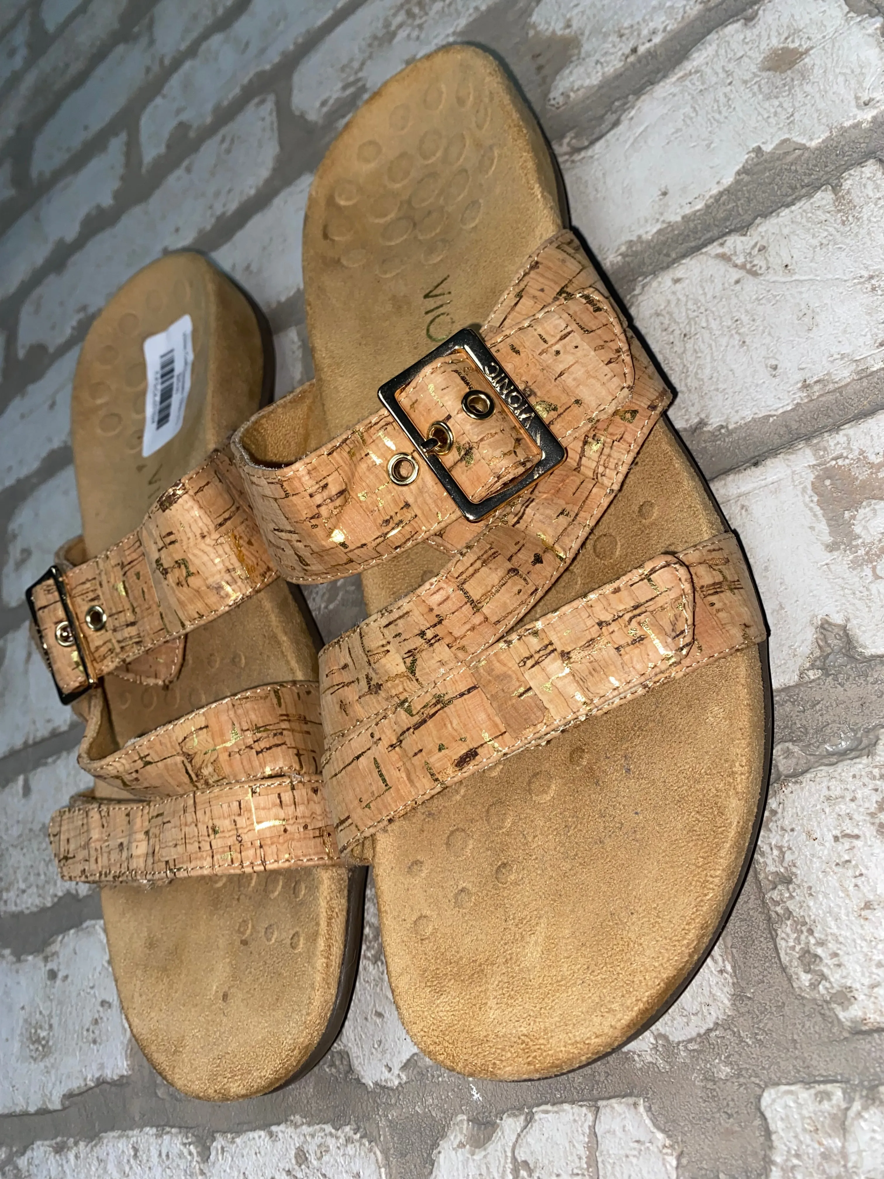 Vionic Cork Sandals- (Size 11)